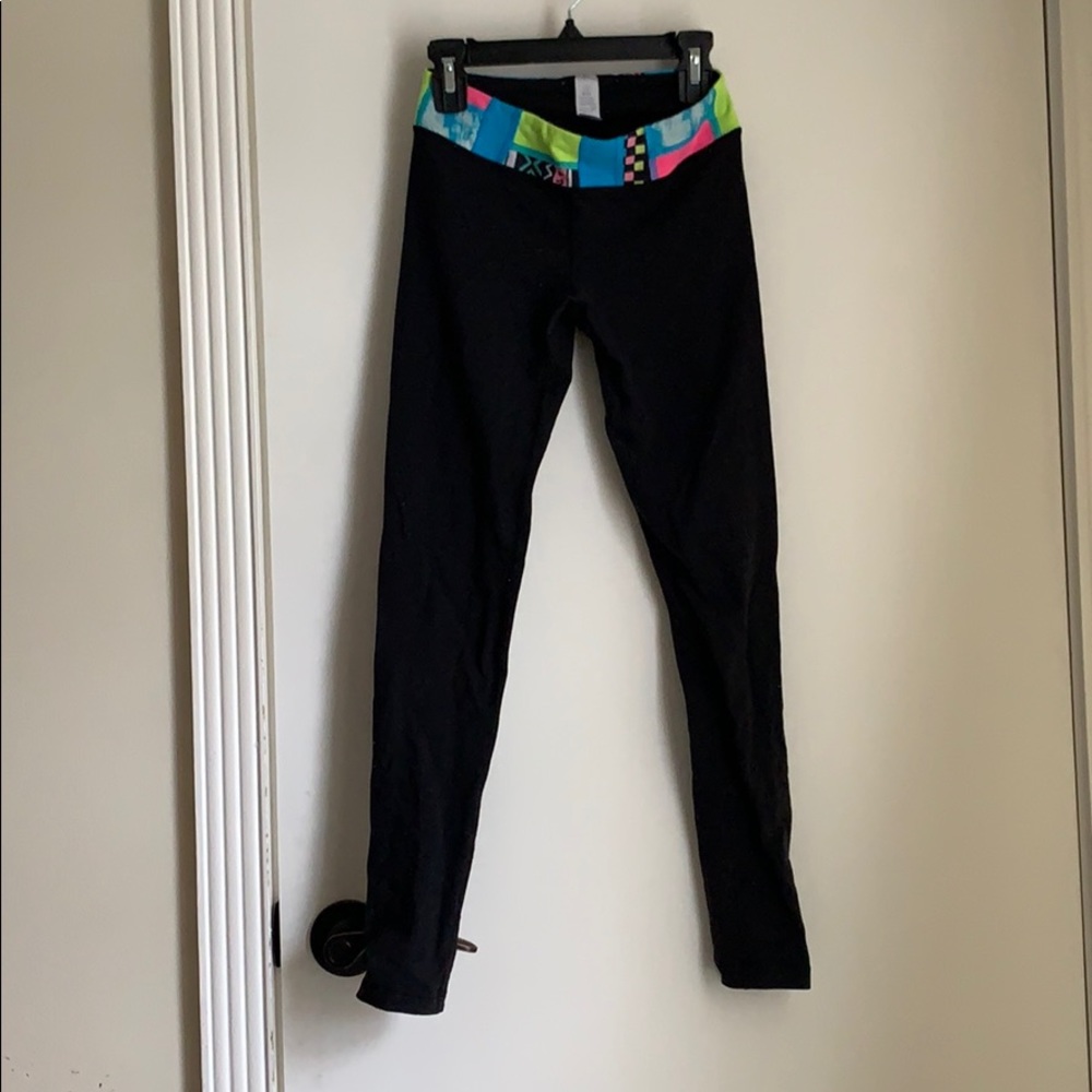 Reversible Ivivva leggings! Multi color band!